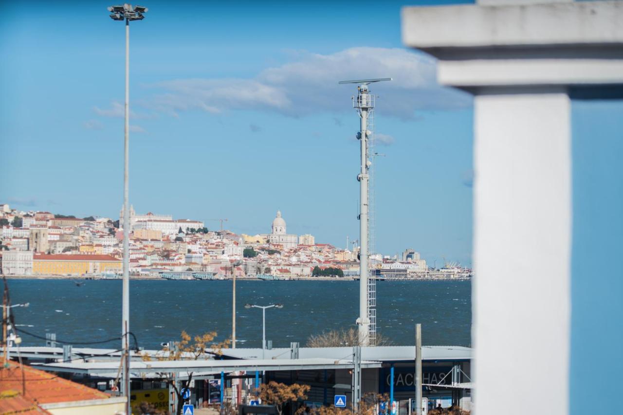 Vista Lisboa Guest Apartments Almada Eksteriør bilde