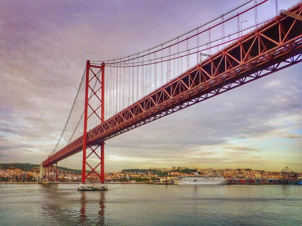 Vista Lisboa Guest Apartments Almada Eksteriør bilde
